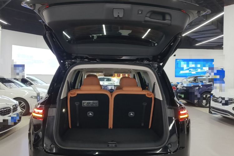 Used Leapmotor C16 2026 Extended-Range 280 LiDAR Zhizun Edition 6 Seats Trunk