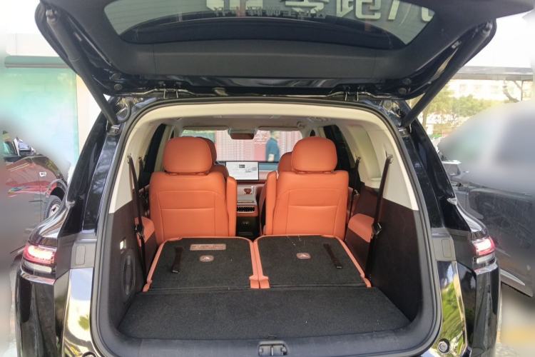 Used Leapmotor C16 2026 Extended-Range 280 LiDAR Zhizun Edition 6 Seats Trunk