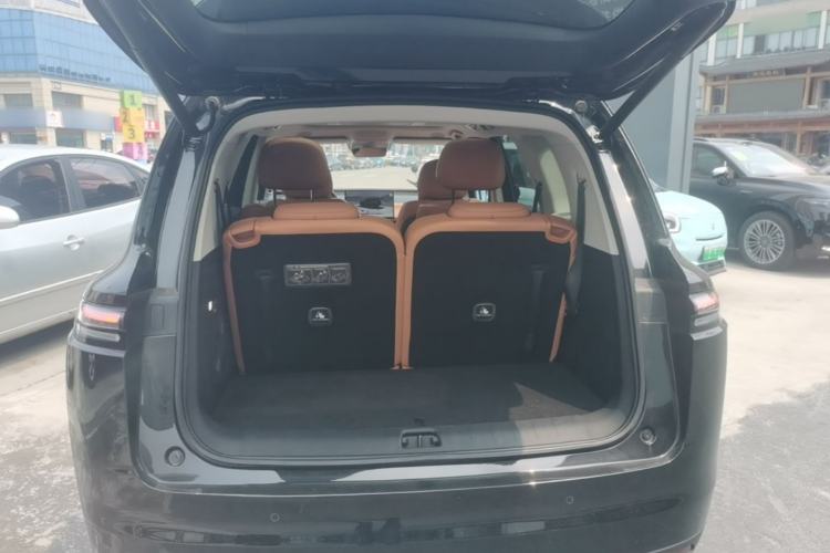 Used Leapmotor C16 2026 Extended-Range 280 LiDAR Zhizun Edition 6 Seats Trunk