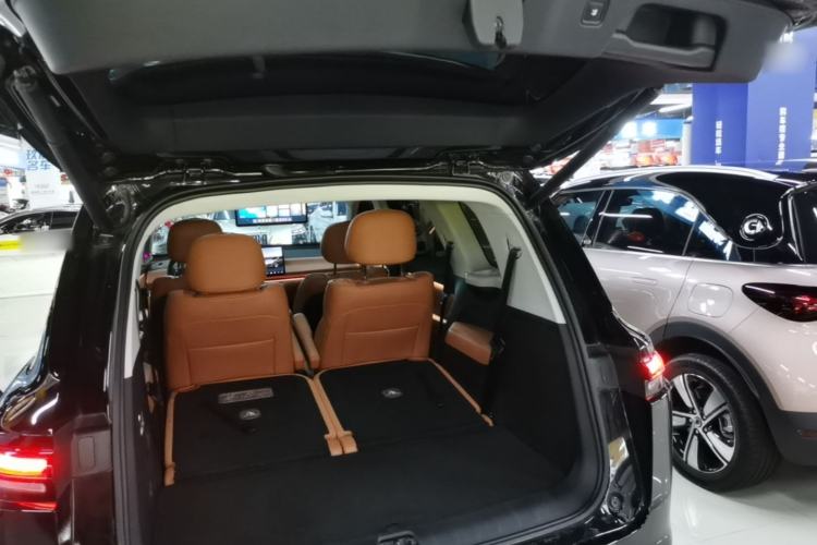 Used Leapmotor C16 2026 Extended-Range 280 LiDAR Zhizun Edition 6 Seats Trunk