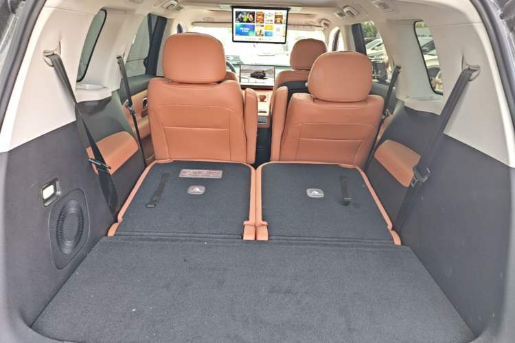 Used Leapmotor C16 2026 Extended-Range 280 LiDAR Zhizun Edition 6 Seats Trunk