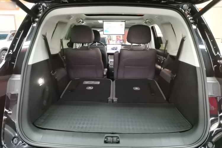 Used Leapmotor C16 2026 Extended-Range 280 LiDAR Zhizun Edition 6 Seats Trunk