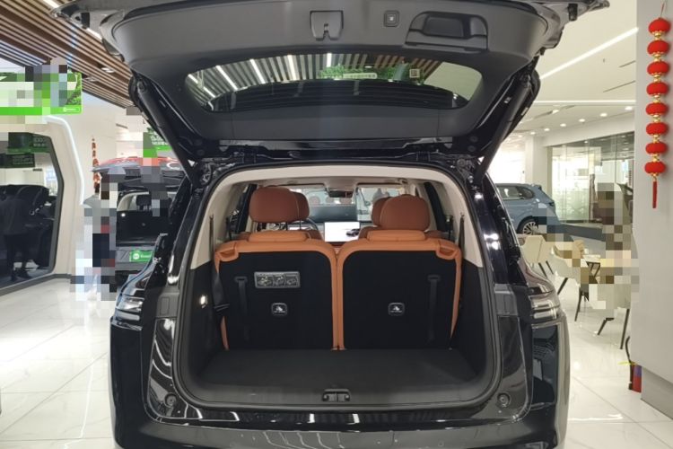 Used Leapmotor C16 2026 Extended-Range 280 LiDAR Zhizun Edition 6 Seats Trunk
