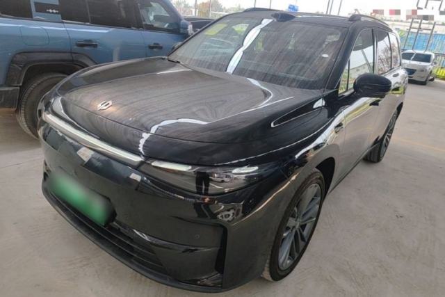 Leapmotor C16 2026 Extended-Range 280 LiDAR Zhizun Edition 6 Seats с пробегом