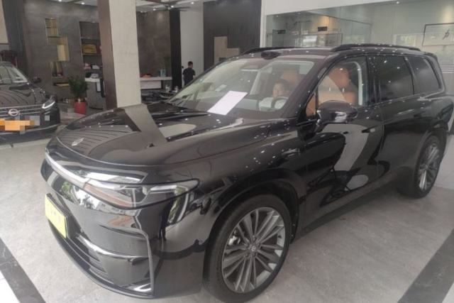 Used Leapmotor C16 2026 Extended-Range 280 LiDAR Zhizun Edition 6 Seats