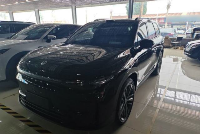 Used Leapmotor C16 2026 Extended-Range 280 LiDAR Zhizun Edition 6 Seats