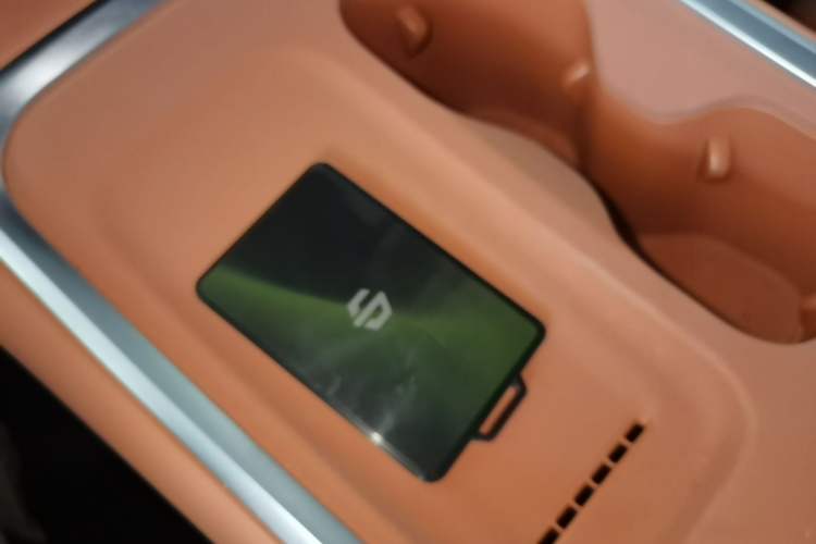 Used Leapmotor C16 2026 Extended-Range 280 LiDAR Zhizun Edition 6 Seats Vehicle Key