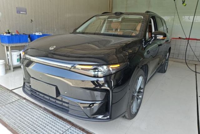 Used Leapmotor C16 2026 Extended-Range 280 LiDAR Zhizun Edition 6 Seats