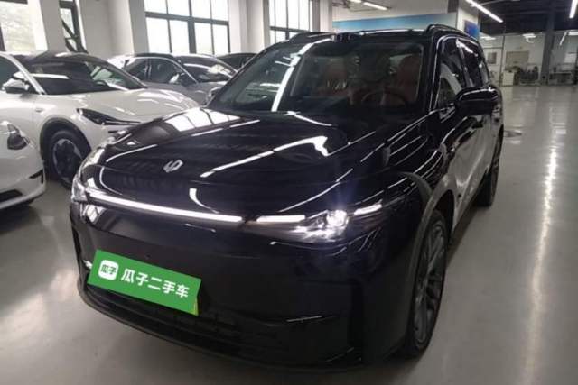 Used Leapmotor C16 2026 Extended-Range 280 LiDAR Zhizun Edition 6 Seats