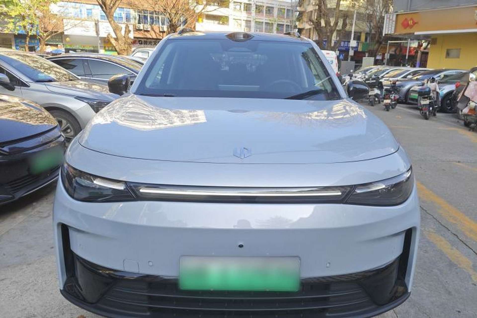 Used Leapmotor C16 2026 Pure Electric 630 LiDAR Zhizun Edition 5 Seats Front