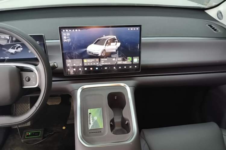 Used Leapmotor C16 2026 Extended-Range 280 LiDAR Zhizun Edition 6 Seats Audio And AC Panel
