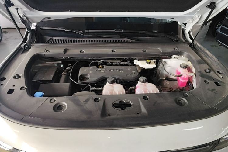 Used Leapmotor C16 2026 Extended-Range 280 LiDAR Version 6 Seats Engine Bay