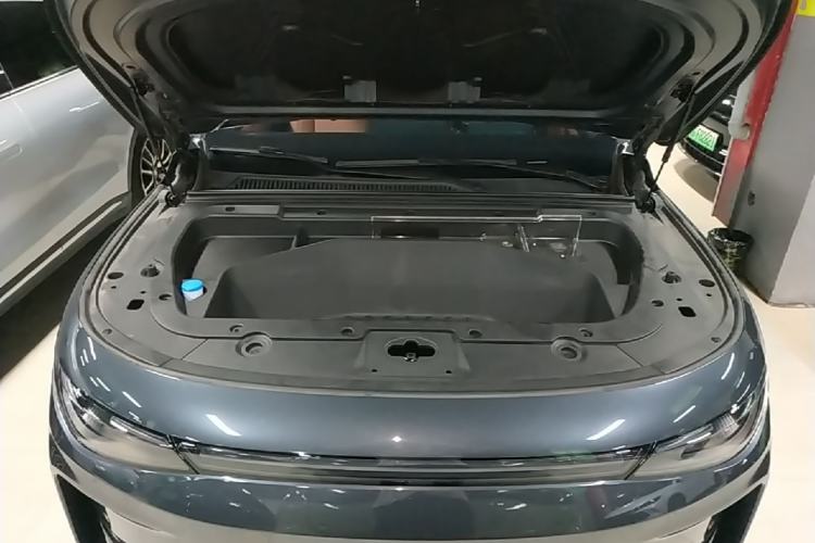 Used Leapmotor C16 2026 All-Electric 630 LiDAR Version 6-Seater Engine Bay