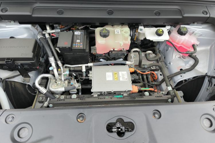 Used Leapmotor C16 2026 All-Electric 630 LiDAR Version 6-Seater Engine Bay