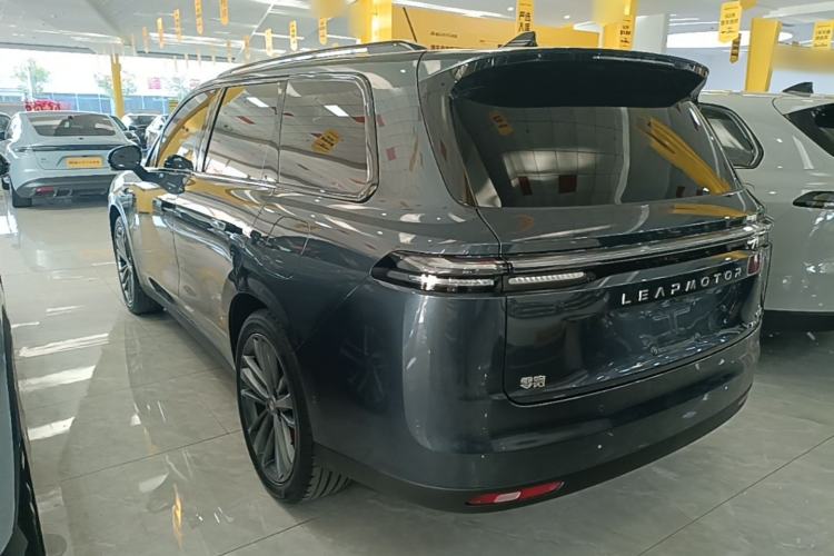 Used Leapmotor C16 2026 Extended-Range 280 LiDAR Zhizun Edition 6 Seats Exterior 2