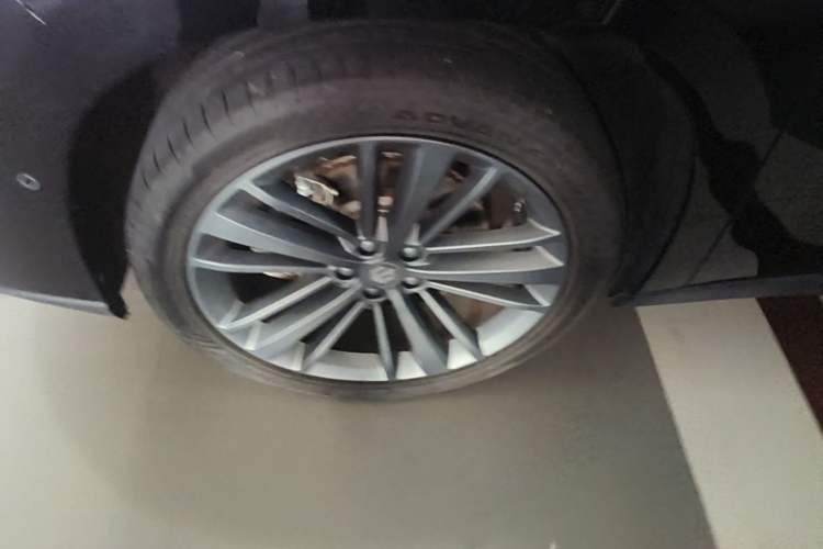 Used Leapmotor C16 2026 Extended-Range 280 LiDAR Zhizun Edition 6 Seats Exterior 4