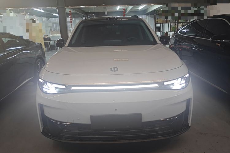 Used Leapmotor C16 2026 Pure Electric 630 LiDAR Zhizun Edition 5 Seats Front