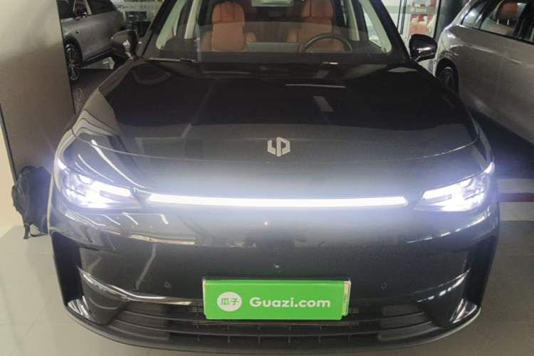 Used Leapmotor C16 2026 Extended-Range 280 LiDAR Zhizun Edition 6 Seats Front