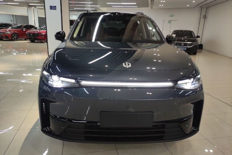 Used Leapmotor C16 2026 Pure Electric 630 LiDAR Zhizun Edition 5 Seats Front