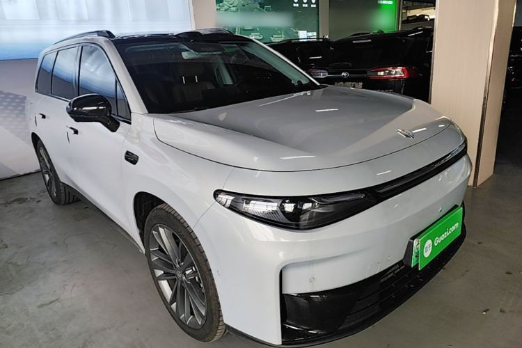 Used Leapmotor C16 2026 Extended-Range 280 LiDAR Version 6 Seats Front Right 45 Deg