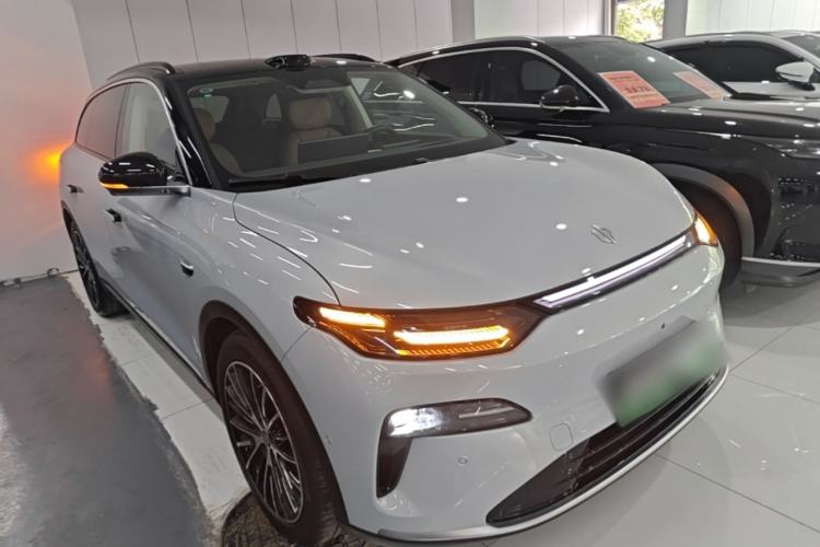 Used Leapmotor C16 2026 All-Electric 630 LiDAR Zhizun Edition 6 Seats Front Right 45 Deg