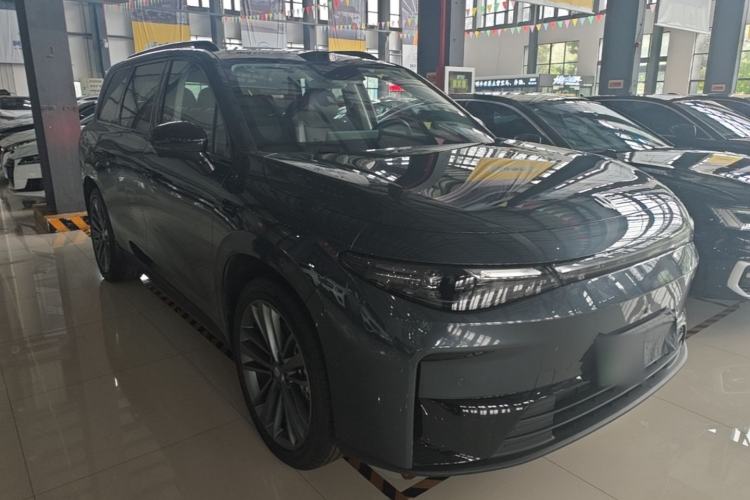 Used Leapmotor C16 2026 All-Electric 630 LiDAR Zhizun Edition 6 Seats Front Right 45 Deg