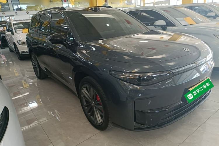 Used Leapmotor C16 2026 Extended-Range 280 LiDAR Zhizun Edition 6 Seats Front Right 45 Deg