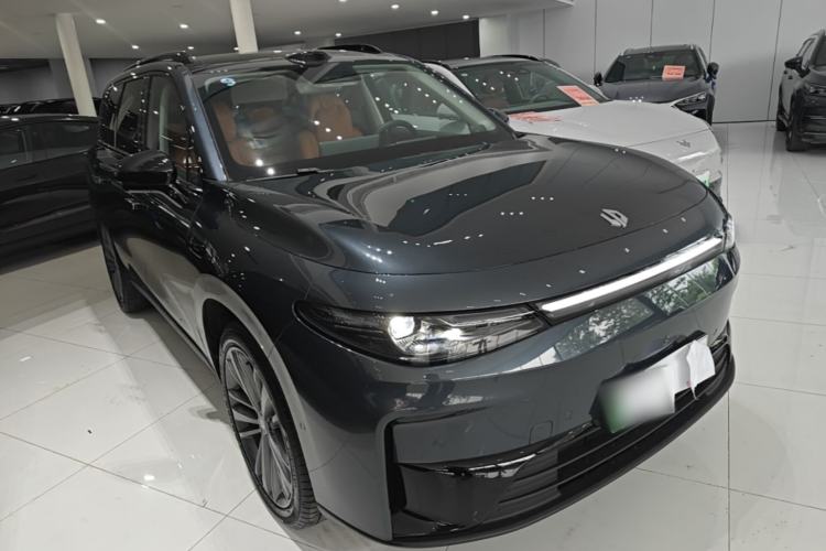 Used Leapmotor C16 2026 Pure Electric 630 LiDAR Zhizun Edition 5 Seats Front Right 45 Deg