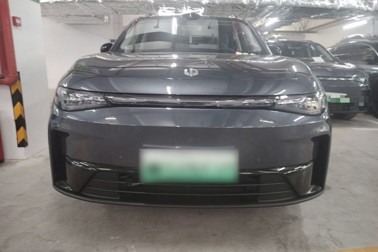 Used Leapmotor C16 2026 All-Electric 630 LiDAR Zhizun Edition 6 Seats Front