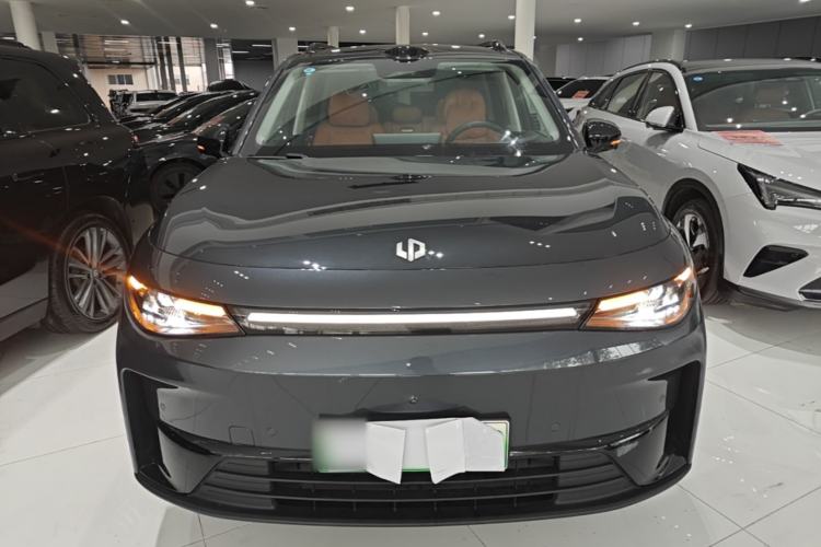 Used Leapmotor C16 2026 Pure Electric 630 LiDAR Zhizun Edition 5 Seats Front