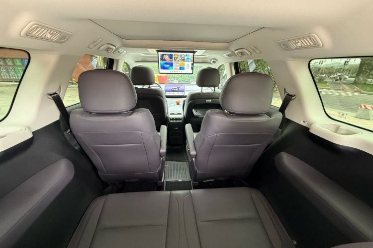 Used Leapmotor C16 2026 Extended-Range 280 LiDAR Zhizun Edition 6 Seats Interior 4