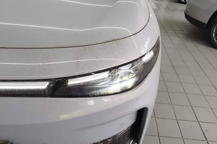 Used Leapmotor C16 2026 Extended-Range 280 LiDAR Zhizun Edition 6 Seats Left Front Headlight