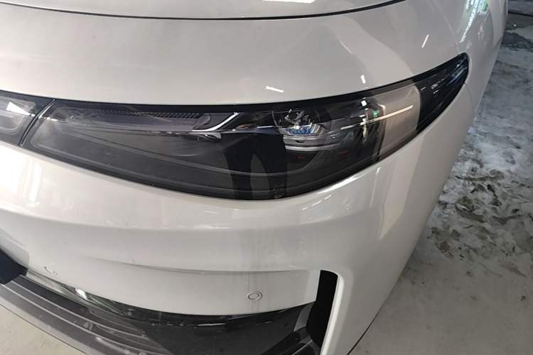 Used Leapmotor C16 2026 Extended-Range 280 LiDAR Version 6 Seats Left Front Headlight