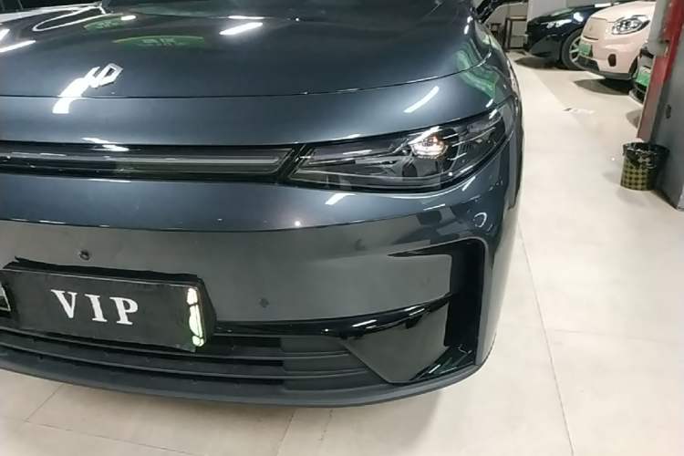 Used Leapmotor C16 2026 All-Electric 630 LiDAR Version 6-Seater Left Front Headlight