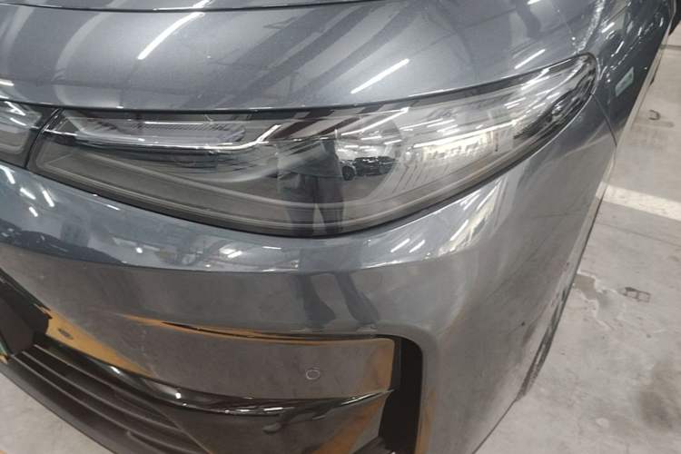 Used Leapmotor C16 2026 All-Electric 630 LiDAR Zhizun Edition 6 Seats Left Front Headlight