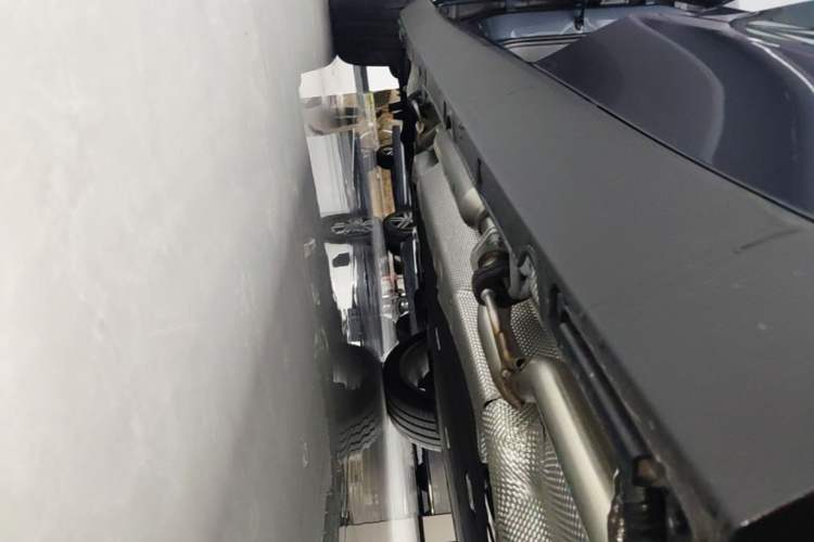 Used Leapmotor C16 2026 Extended-Range 280 LiDAR Zhizun Edition 6 Seats Left Side Sill