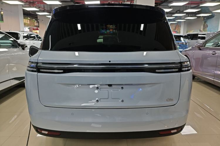Used Leapmotor C16 2026 Extended-Range 280 LiDAR Zhizun Edition 6 Seats Rear