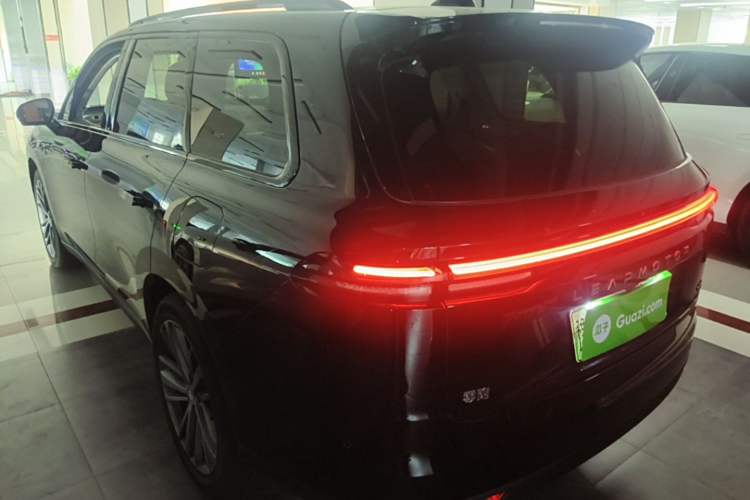 Used Leapmotor C16 2026 Extended-Range 280 LiDAR Zhizun Edition 6 Seats Rear Left 45 Deg