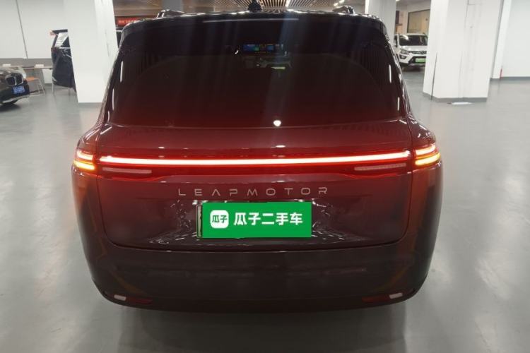 Used Leapmotor C16 2026 Pure Electric 630 LiDAR Zhizun Edition 5 Seats Rear