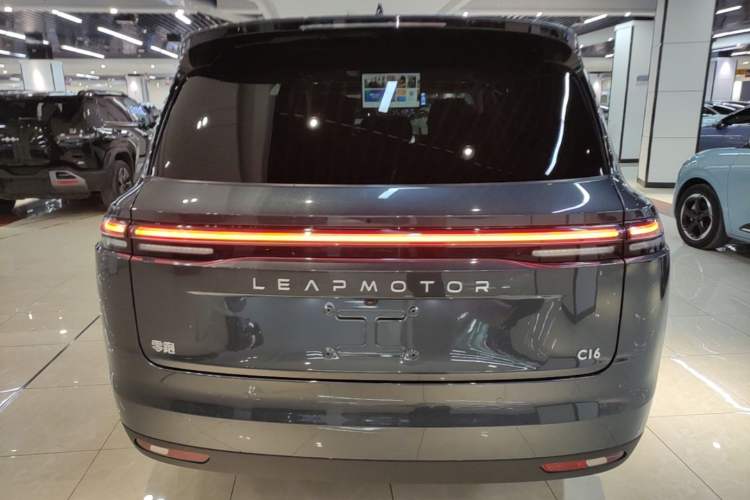 Used Leapmotor C16 2026 Pure Electric 630 LiDAR Zhizun Edition 5 Seats Rear