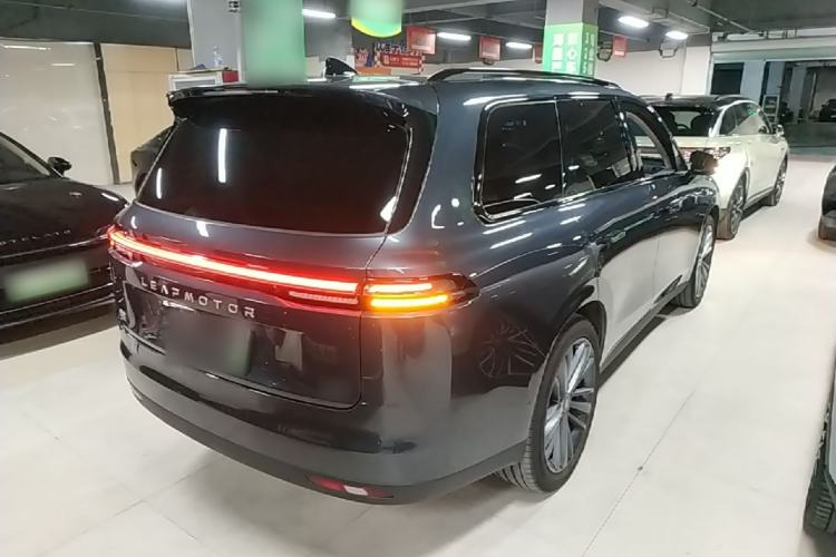 Used Leapmotor C16 2026 All-Electric 630 LiDAR Version 6-Seater Rear Right 45 Deg