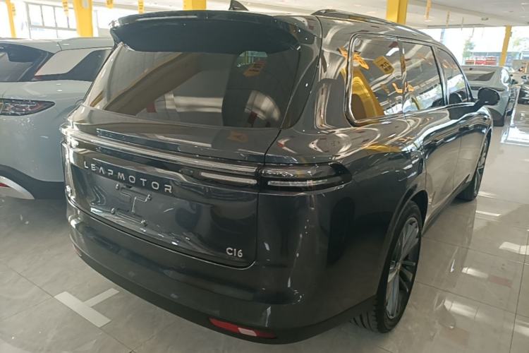 Used Leapmotor C16 2026 Extended-Range 280 LiDAR Zhizun Edition 6 Seats Rear Right 45 Deg