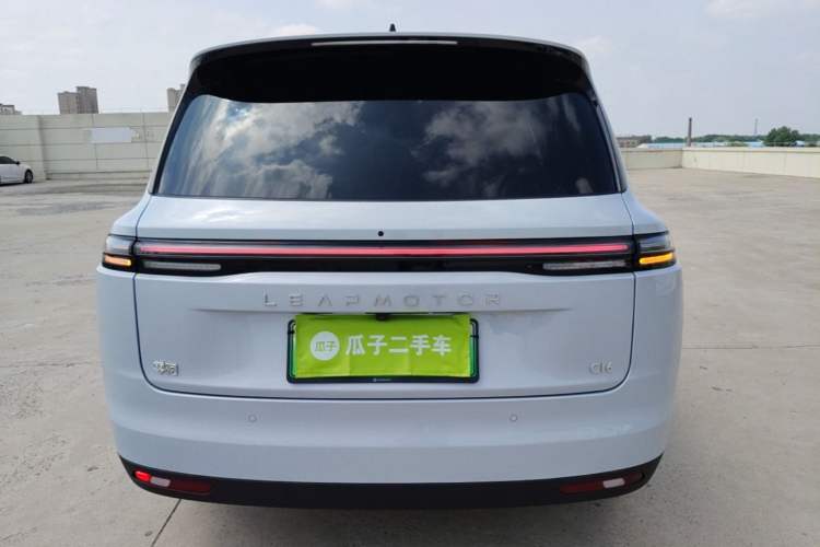 Used Leapmotor C16 2026 All-Electric 630 LiDAR Zhizun Edition 6 Seats Rear