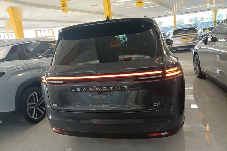 Used Leapmotor C16 2026 Extended-Range 280 LiDAR Zhizun Edition 6 Seats Rear