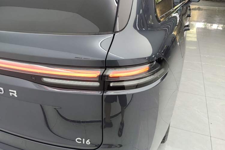 Used Leapmotor C16 2026 Extended-Range 280 LiDAR Zhizun Edition 6 Seats Right Rear Taillight