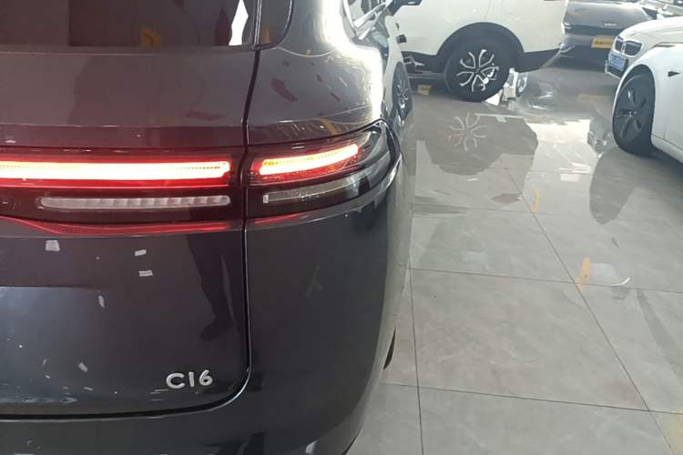 Used Leapmotor C16 2026 Pure Electric 630 LiDAR Zhizun Edition 5 Seats Right Rear Taillight