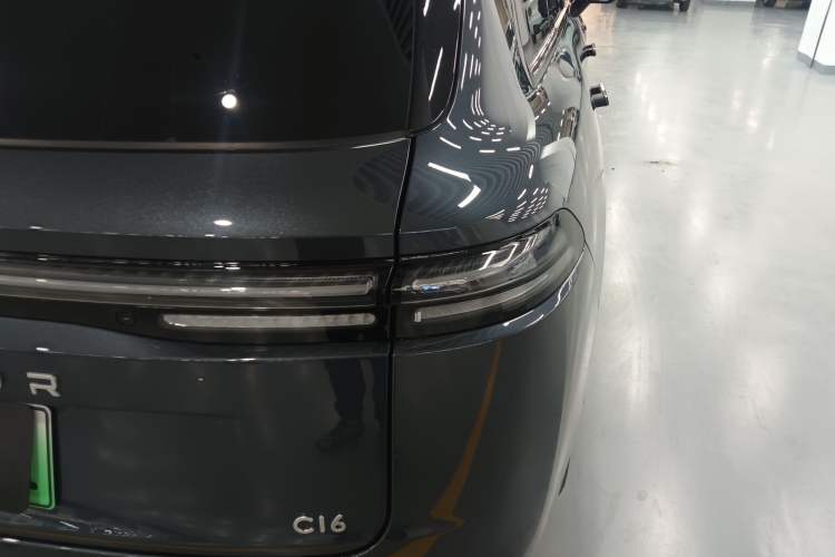 Used Leapmotor C16 2026 Pure Electric 630 LiDAR Zhizun Edition 5 Seats Right Rear Taillight