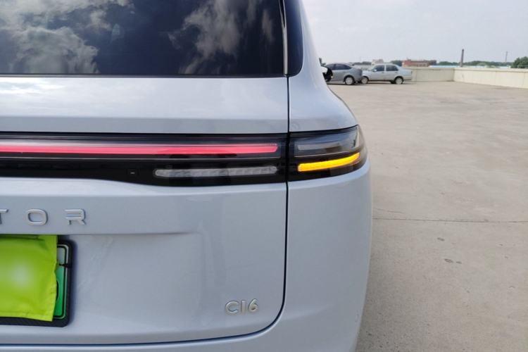 Used Leapmotor C16 2026 All-Electric 630 LiDAR Zhizun Edition 6 Seats Right Rear Taillight