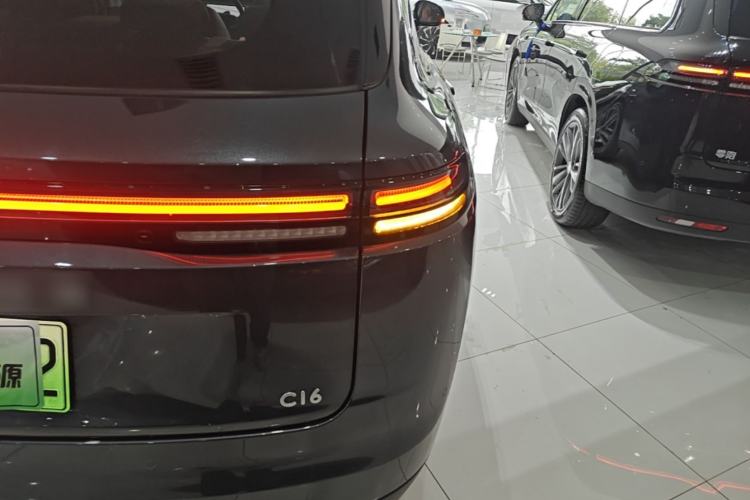 Used Leapmotor C16 2026 Pure Electric 630 LiDAR Zhizun Edition 5 Seats Right Rear Taillight
