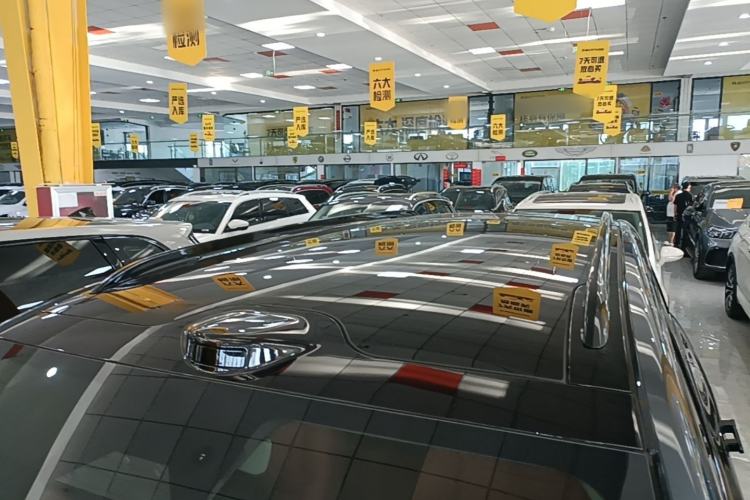 Used Leapmotor C16 2026 Extended-Range 280 LiDAR Zhizun Edition 6 Seats Roof